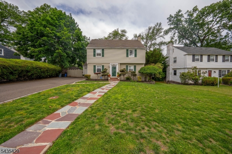 664 Duquesne Terrace Union NJ 07083