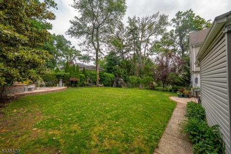 664 Duquesne Terrace Union NJ 07083