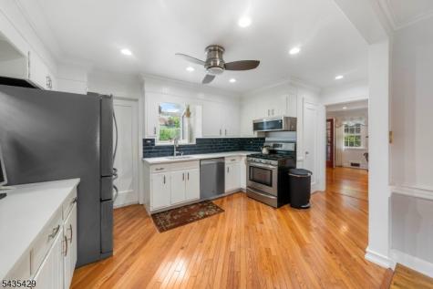 664 Duquesne Terrace Union NJ 07083