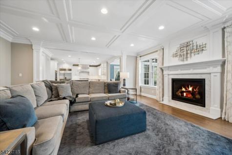 17 Countryside Lane Warren NJ 07059