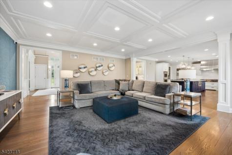 17 Countryside Lane Warren NJ 07059