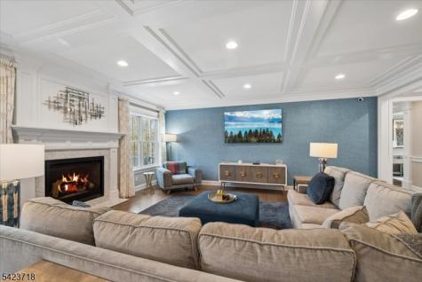 17 Countryside Lane Warren NJ 07059