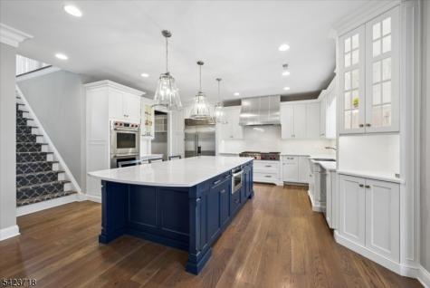17 Countryside Lane Warren NJ 07059