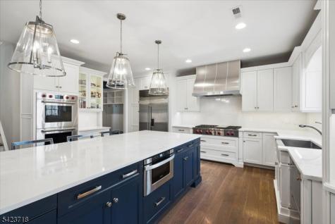 17 Countryside Lane Warren NJ 07059