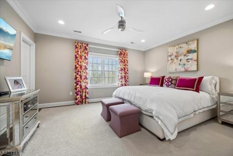 17 Countryside Lane Warren NJ 07059