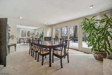 137 High Oaks Drive Warren NJ 07059