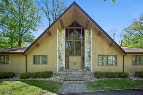 137 High Oaks Drive Warren NJ 07059