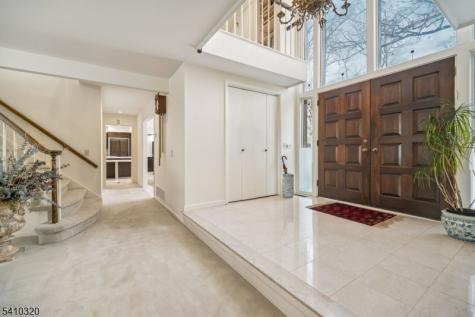137 High Oaks Drive Warren NJ 07059