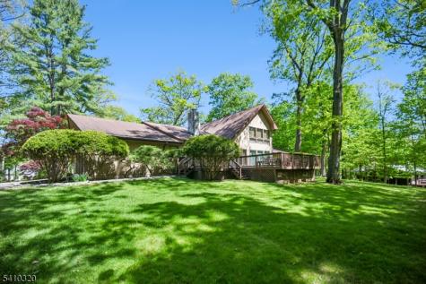 137 High Oaks Drive Warren NJ 07059
