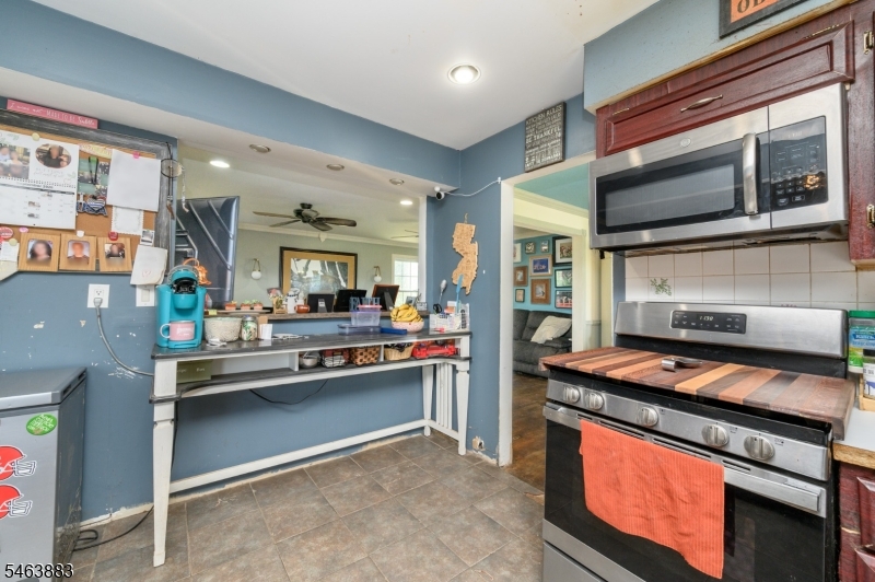 6 Emery Drive Readington NJ 08889