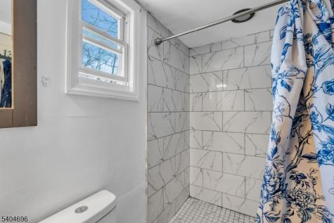 821 Front Street Dunellen NJ 08812