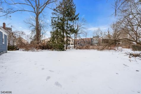 821 Front Street Dunellen NJ 08812