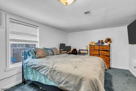 821 Front Street Dunellen NJ 08812