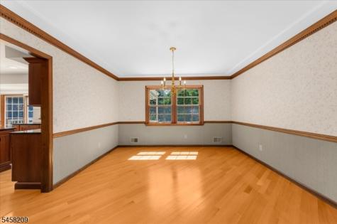 11 Cambridge Drive Clinton NJ 08801