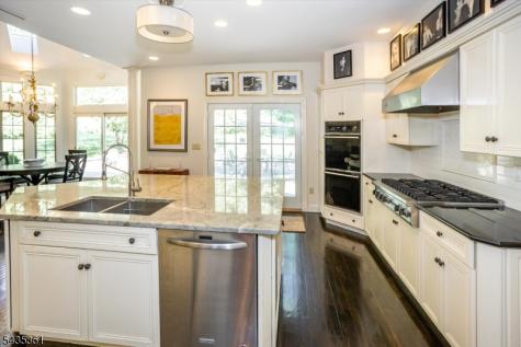 1 Chilton Road Chester NJ 07930