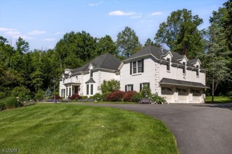 1 Chilton Road Chester NJ 07930