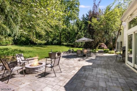 1 Chilton Road Chester NJ 07930