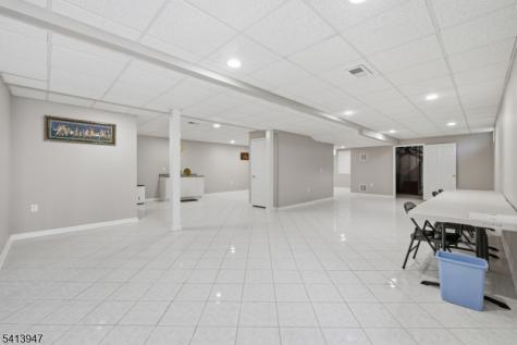 31 Phillip Drive Parsippany-troy Hills NJ 07054