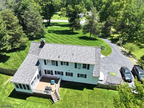 18 Roslyn Road Frankford NJ 07826