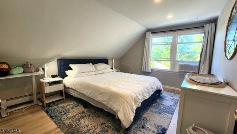 18 Roslyn Road Frankford NJ 07826