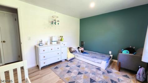 18 Roslyn Road Frankford NJ 07826