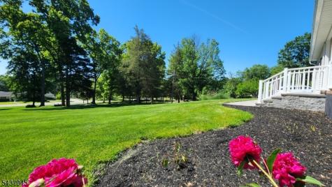 18 Roslyn Road Frankford NJ 07826