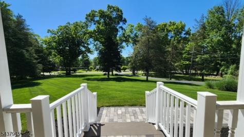18 Roslyn Road Frankford NJ 07826