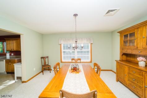33 Budd Street Roxbury NJ 07847
