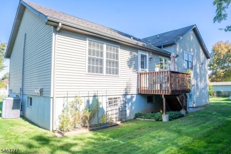 33 Budd Street Roxbury NJ 07847