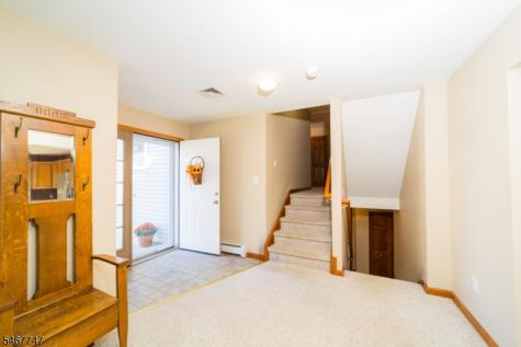 33 Budd Street Roxbury NJ 07847