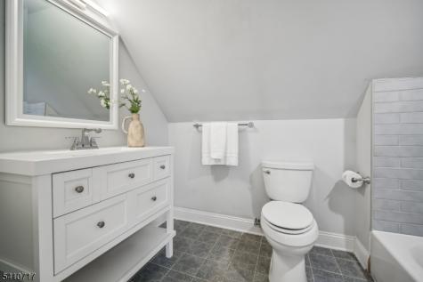 126 Greenbrook Road Green Brook NJ 08812