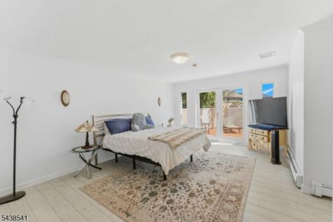 486 Summit Road Mountainside NJ 07092