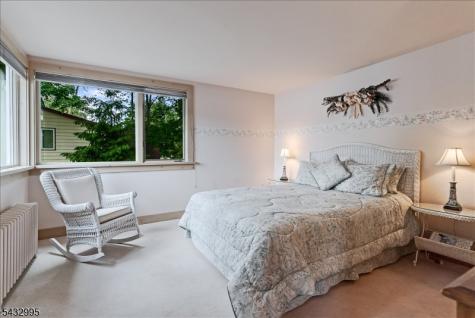 466 W Shore Trail Sparta NJ 07871