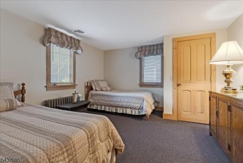 466 W Shore Trail Sparta NJ 07871