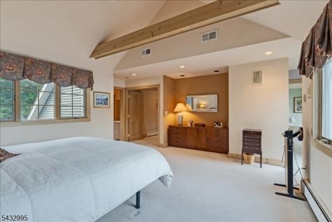 466 W Shore Trail Sparta NJ 07871