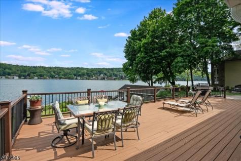 466 W Shore Trail Sparta NJ 07871