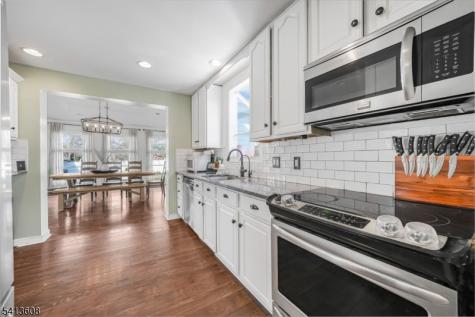 15 Margaret Drive Montville NJ 07058