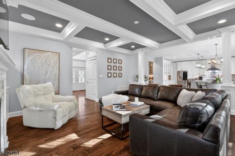 56 Beechwood Place Watchung NJ 07069