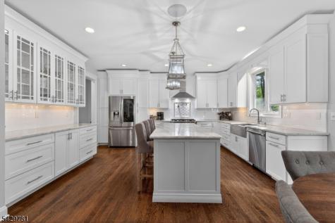 56 Beechwood Place Watchung NJ 07069