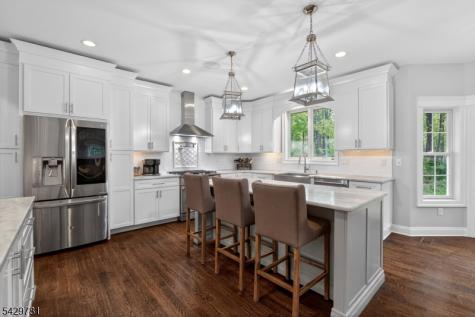 56 Beechwood Place Watchung NJ 07069