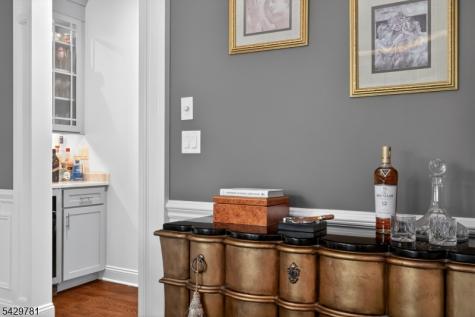 56 Beechwood Place Watchung NJ 07069