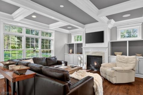 56 Beechwood Place Watchung NJ 07069