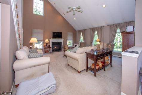 6 Eileen Drive Wantage NJ 07461