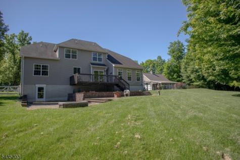 6 Eileen Drive Wantage NJ 07461