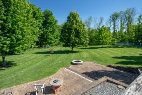 6 Eileen Drive Wantage NJ 07461