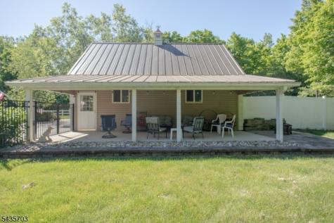 6 Eileen Drive Wantage NJ 07461