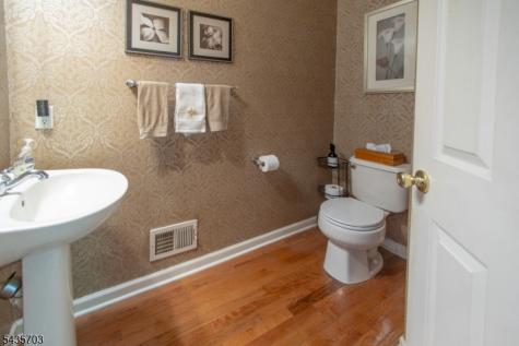 6 Eileen Drive Wantage NJ 07461