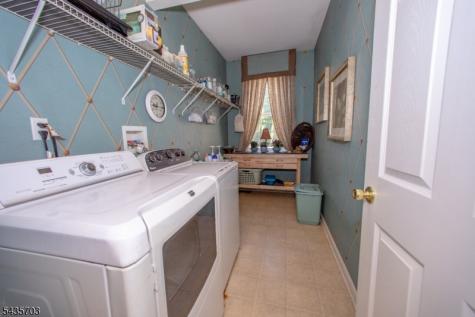 6 Eileen Drive Wantage NJ 07461