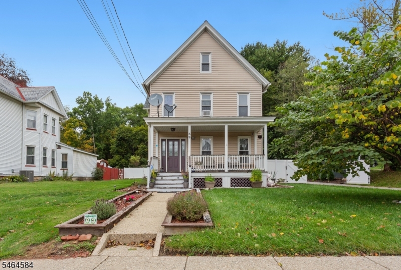 39 Clinton Street Newton NJ 07860