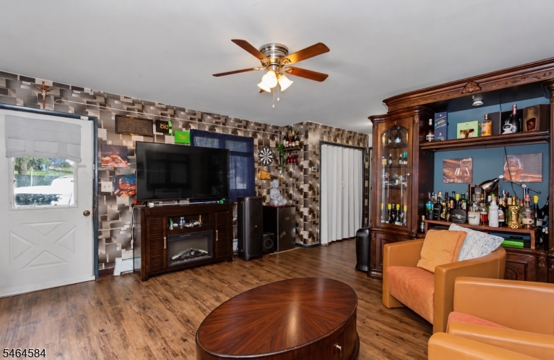 39 Clinton Street Newton NJ 07860